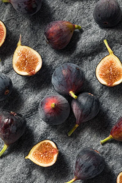 Raw Black Organic Figs — Stock Photo, Image