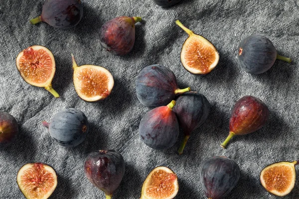 Raw Black Organic Figs — Stock Photo, Image