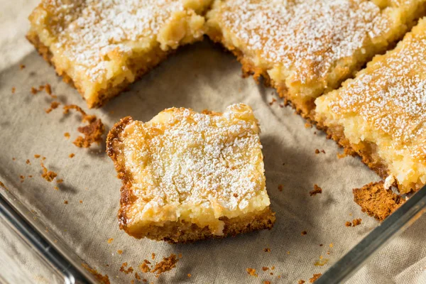 Gâteau au beurre gluant fait maison — Photo