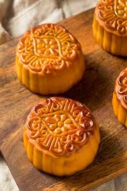 Ev Yapımı Çin Ay Kek