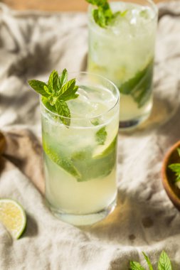 Tatlı Nane Rom Mojito