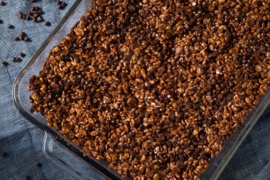 Ev Yapımı Çikolata pirinç Gevrek Davranır