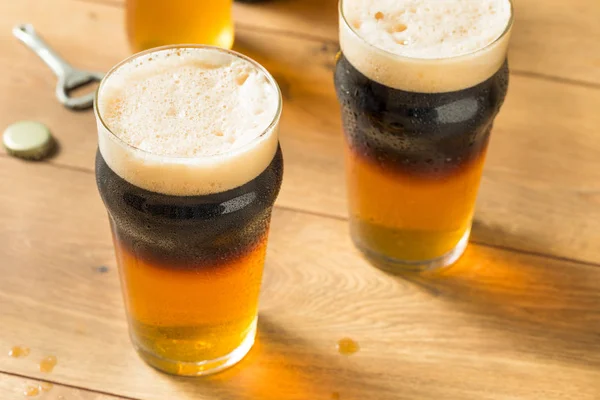 Alcoholic Cider and Beer Black Velvet — Stock Photo, Image