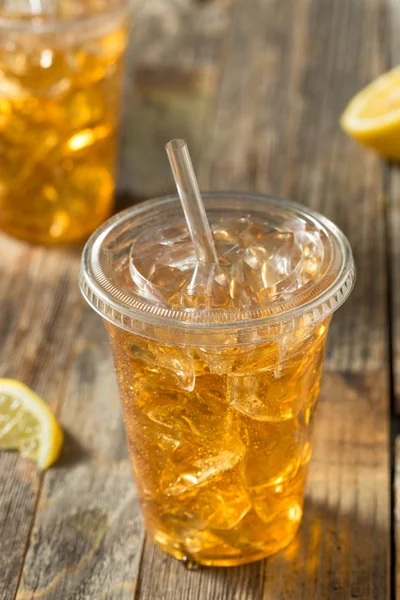 Chá gelado frio refrescante — Fotografia de Stock