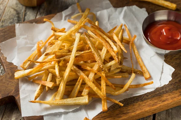 Homemade Shoestring French Fries — Stock Photo, Image