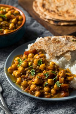 Ev yapımı Hint Nohutu Chana Masala