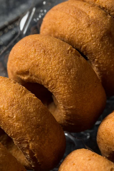 Rosquillas caseras de pastel dulce —  Fotos de Stock