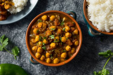 Ev yapımı Hint Nohutu Chana Masala