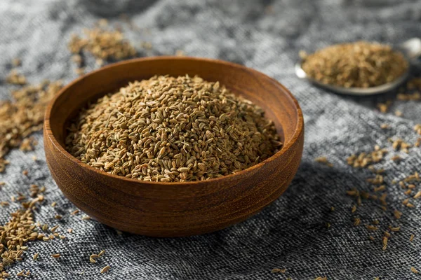 Semente de Ajwain orgânico marrom cru — Fotografia de Stock