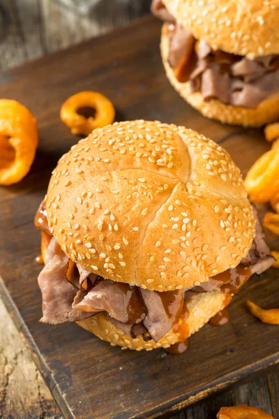 Hausgemachte Grill Roastbeef Sandwich — Stockfoto