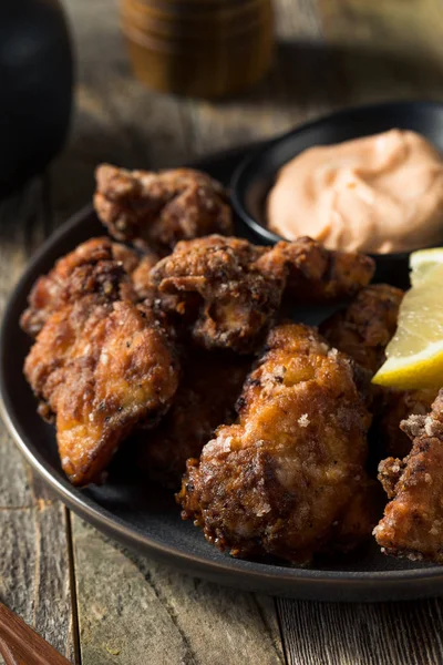 Zelfgemaakte Japanse gebakken kip Karaage — Stockfoto