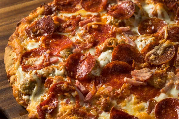 Savory Homemade Meat Lovers Pizza Pepperoni Bacon — Stock Photo, Image