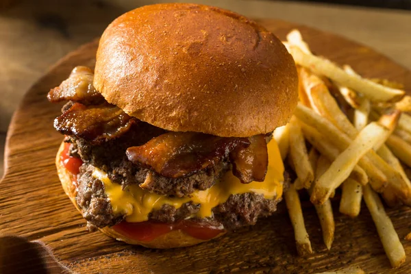 Rustic Casă Bacon Smashburger Brânză Șuncă — Fotografie, imagine de stoc