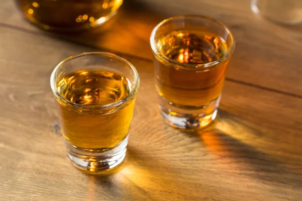 Alkoholiczka Rum Shots Gotowy Picia — Zdjęcie stockowe