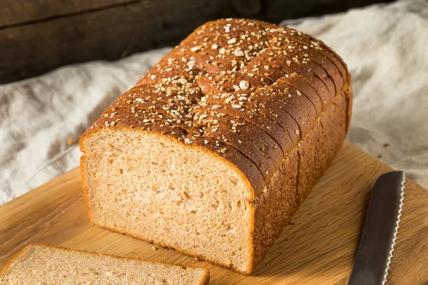 Домашний Нарезанный Хлеб Цельного Пшеницы Готовый Употреблению — стоковое фото