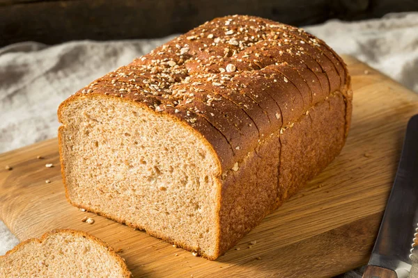 Домашний Нарезанный Хлеб Цельного Пшеницы Готовый Употреблению — стоковое фото