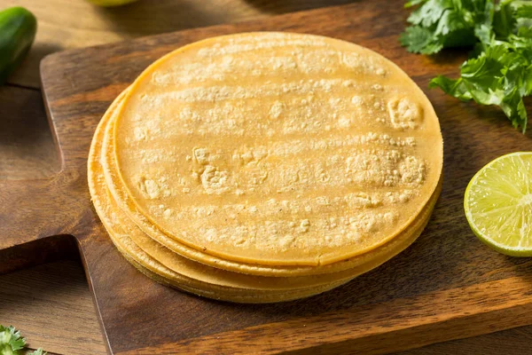 Tortillas Maíz Recién Hechas Casa Listas Para Cocinar —  Fotos de Stock