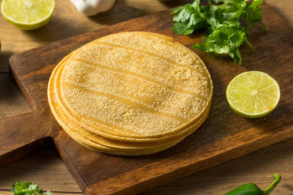 Frische Hausgemachte Mais Tortillas Zum Kochen Bereit — Stockfoto