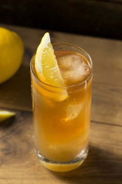 Alkolik Long Island Buzlu Çay Limonlu Kokteyl