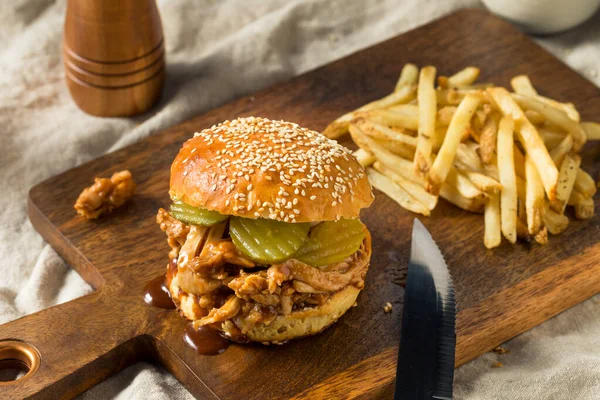 Homemade Bbq Pulled Chicken Sandwich Pickles Fries — Stock Photo, Image