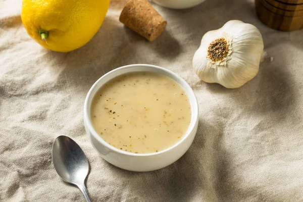 Homemade Lemon Garlic Vinaigrette Dressing Salt Pepper — Stock Photo, Image