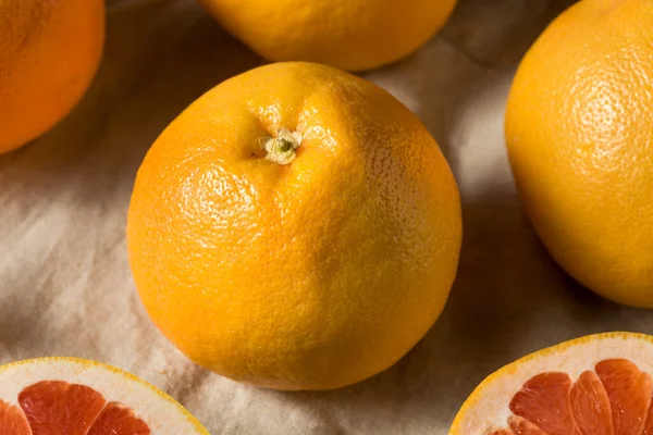 Raw Organic Ruby Red Grapefruit Ready Eat — Stock Photo, Image