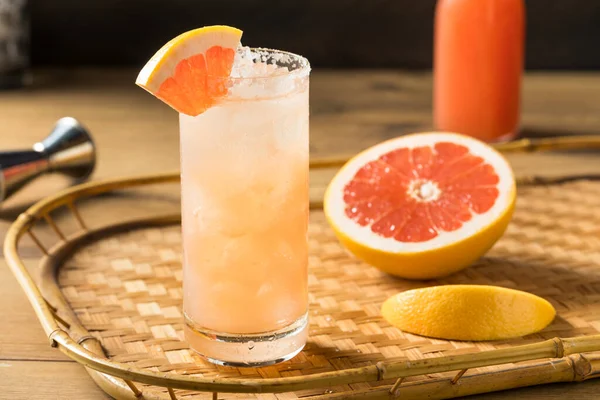 Frissítő Részeges Tequila Grapefruit Paloma Sózott Szegéllyel — Stock Fotó