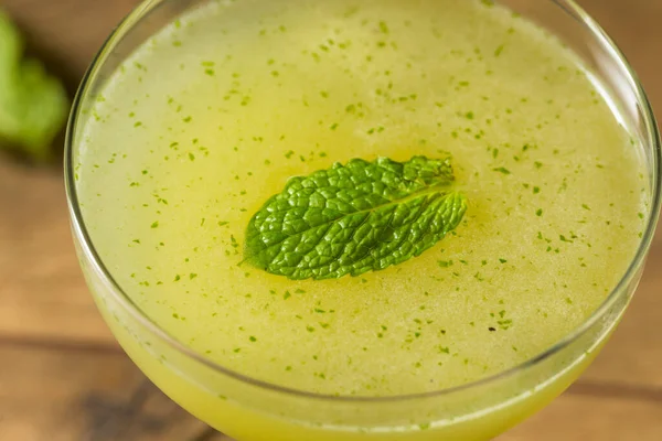Hausgemachter Erfrischender Southside Mint Cocktail Mit Gin Und Limette — Stockfoto