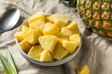 Sarı Organik Donmuş Ananas Dilimleri