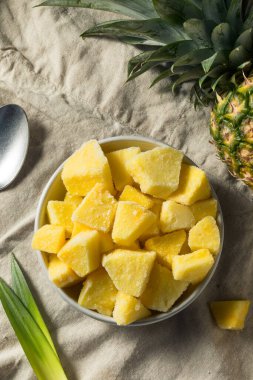 Sarı Organik Donmuş Ananas Dilimleri