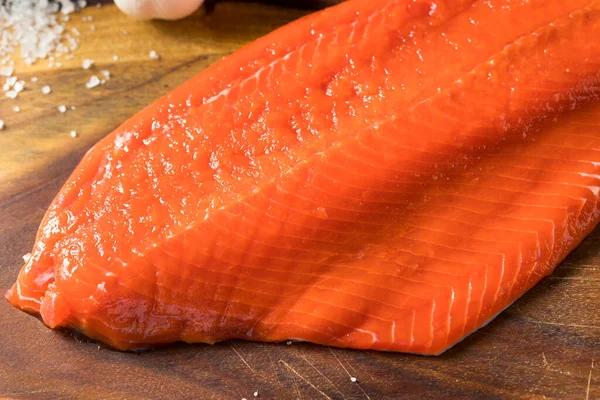Raw Organic Wild Salmon Filet Redo Att Laga Mat — Stockfoto
