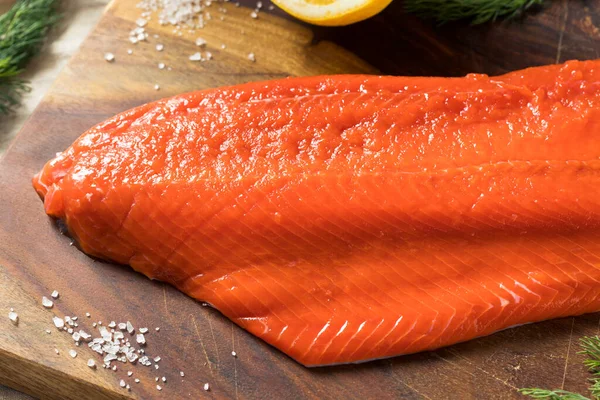 Raw Organic Wild Salmon Filet Ready Cook — Stock Photo, Image