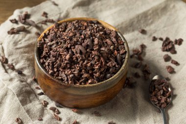 Çiğ Kahverengi Organik Çikolata Kokain Parçacıkları