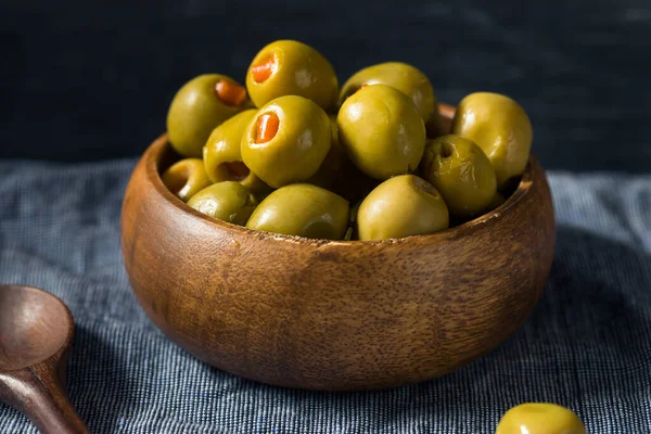 Organic Green Canned Pimento Olives Bowl — Stock Photo, Image