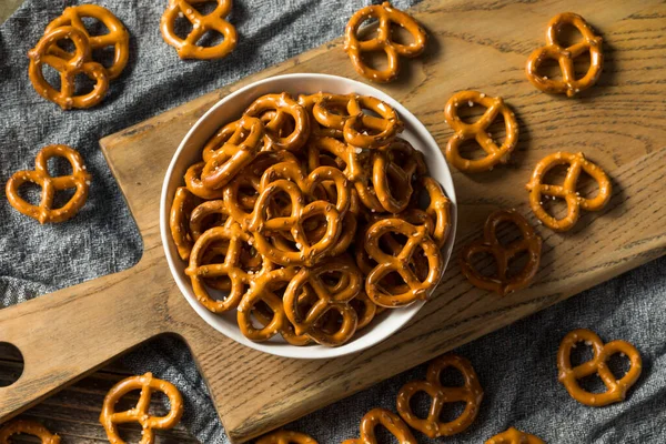 Salty Crunchy Pretzel Crackers Bowl — Stock Photo, Image