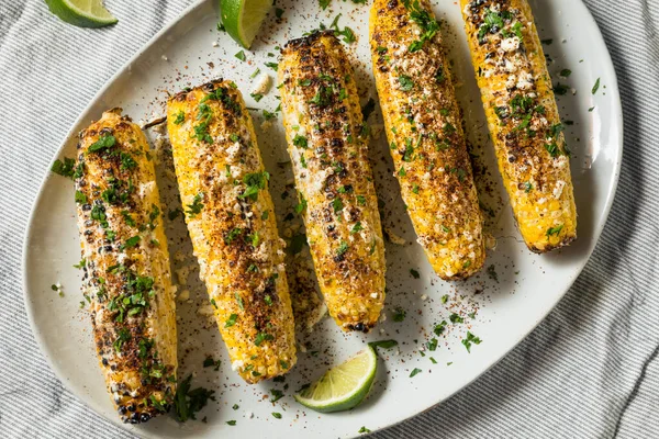 Milho Rua Mexicano Picante Caseiro Elote Com Limão Mayo Queijo — Fotografia de Stock