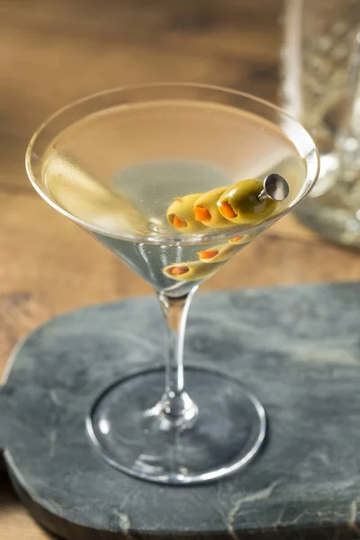 Boozy Traditional Dirty Martini Olive Garnish — Stock fotografie