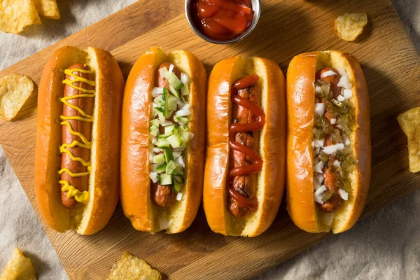 Gezonde Zelfgemaakte Turkse Hotdogs Met Ketchup Mosterd — Stockfoto