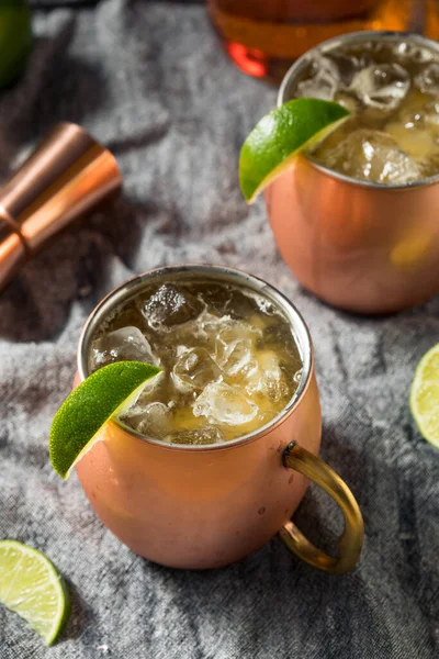 Boozy Bourbon Kentucky Mule Cocktail Ginger Beer Lime — Stock Photo, Image