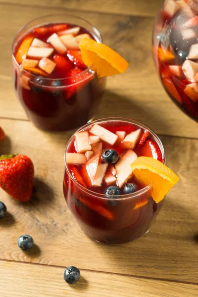 Boozy Red Wine Sangria Apple Strawberry Oranges — стокове фото