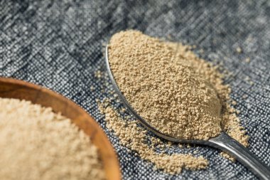 Kuru Organik Aktif Kuru Maya Kasesinde