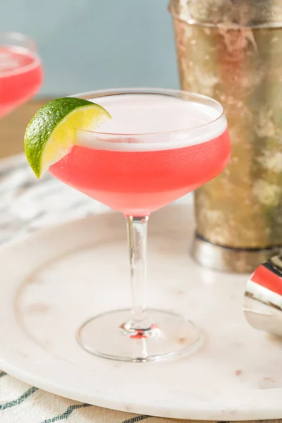 Refrescante Cocktail Cosmopolita Rosa Frio Com Vodka Cranberry — Fotografia de Stock