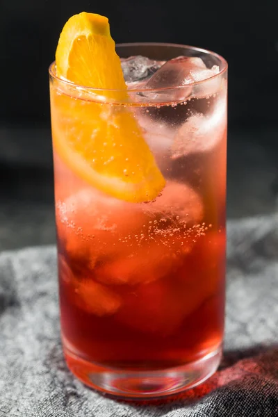 Cocktail Americano Rinfrescante Con Arancio Gin — Foto Stock