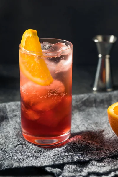 Cocktail Americano Rinfrescante Con Arancio Gin — Foto Stock