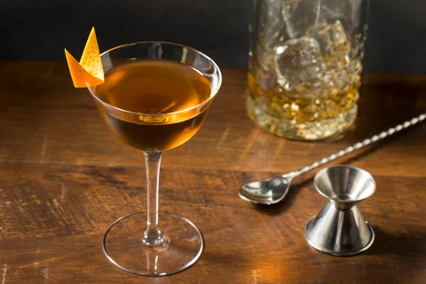 Cocktail Bamboo Rinfrescante Alcolico Con Vermouth Sherry Orange — Foto Stock