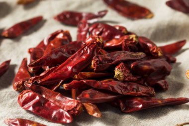 Kuru Organik Hint Sanaam Kırmızı Chili Biberleri Pişirmeye Hazır