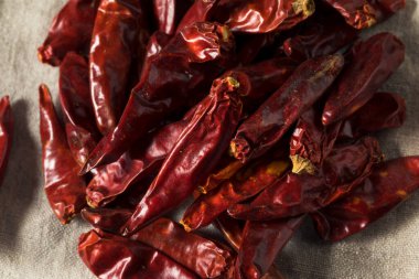 Kuru Organik Hint Sanaam Kırmızı Chili Biberleri Pişirmeye Hazır