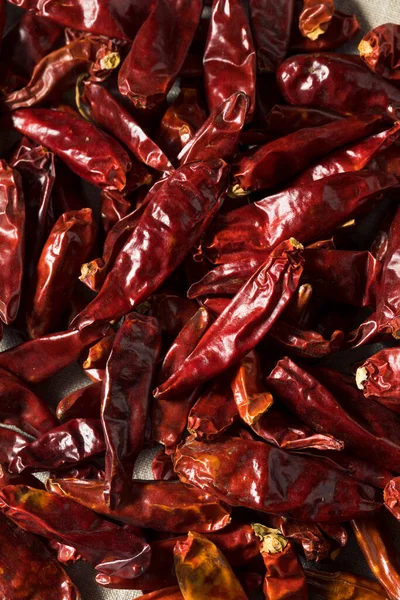 Kuru Organik Hint Sanaam Kırmızı Chili Biberleri Pişirmeye Hazır