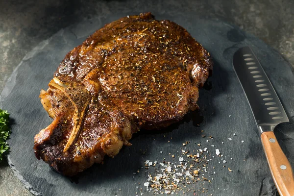 Grass Fed Vařené Ribeye Steak Připraven Jídlu — Stock fotografie