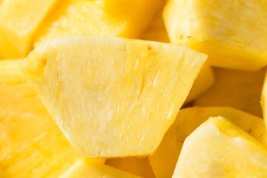 Sağlıklı Organik Ananas Dilimleri Yemeye Hazır